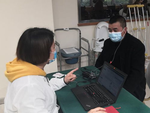 解鎖輔助器具適配新體驗 龍泉驛區開展助聽器、假肢及矯形器適應性訓練